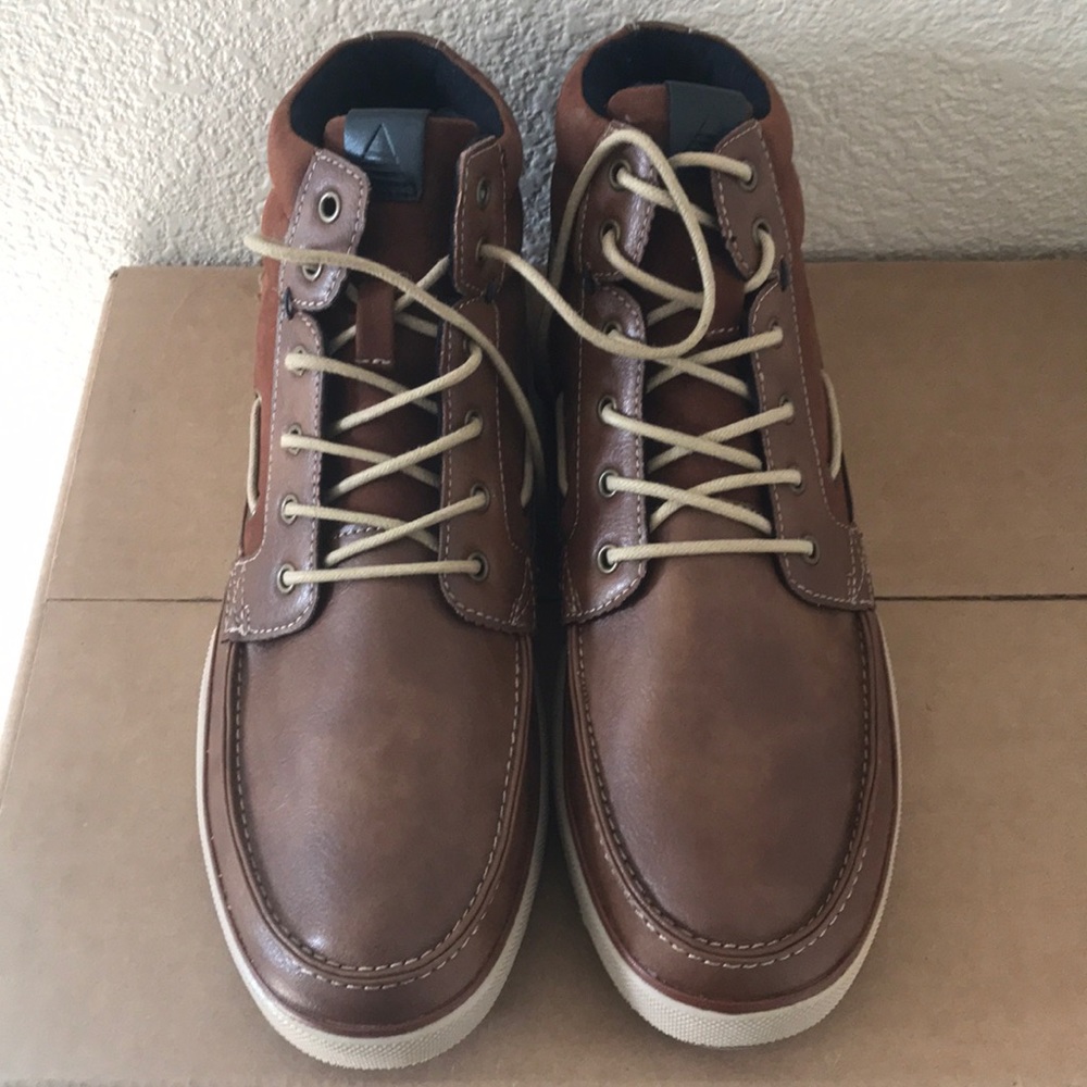 Shoes - Picture 2 of 4
